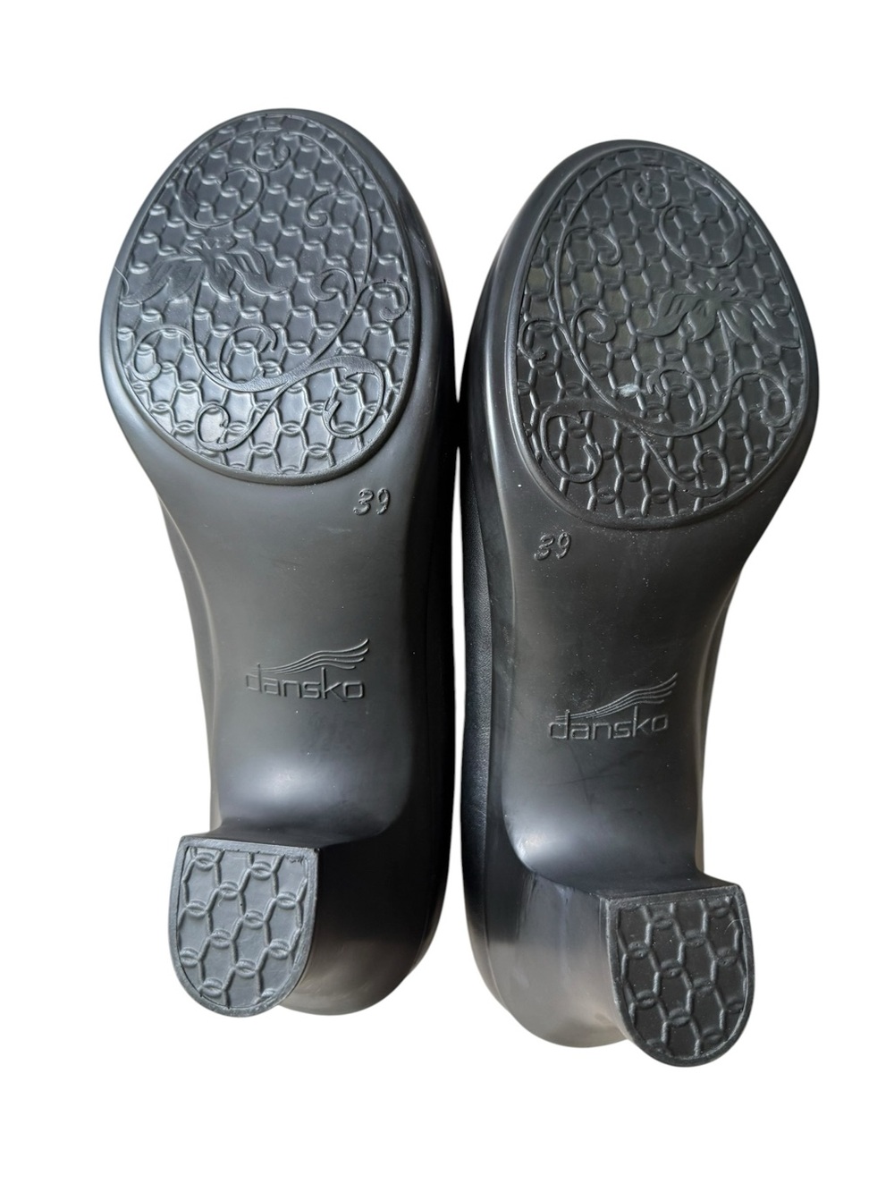 Classic Black Mary Jane Heel Pump - Women's - Picture 10 of 12